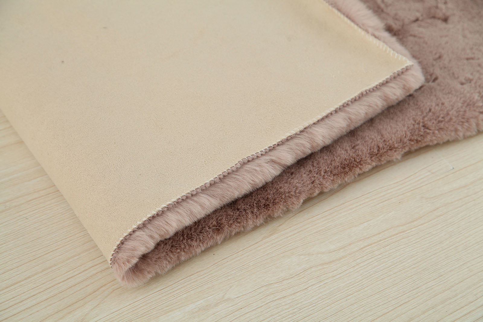 CAPARICA - 5' X 7' Area Rug, Blush - RG4142