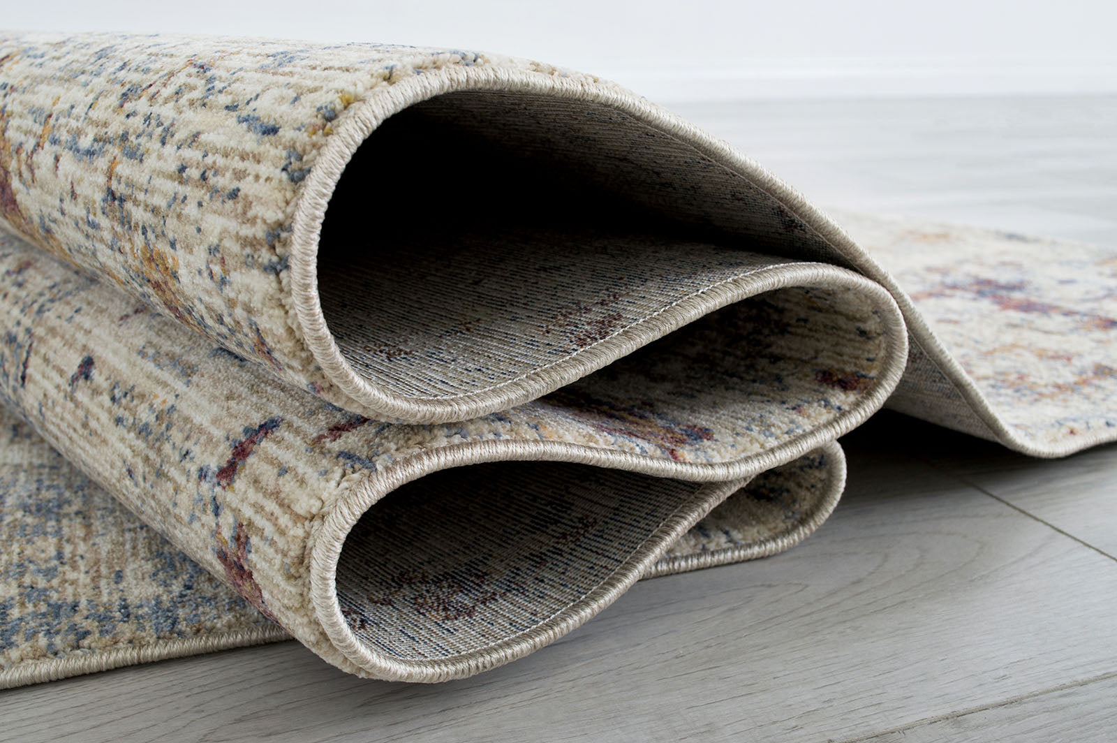 PAYAS - 5' X 7' Area Rug - RG5197