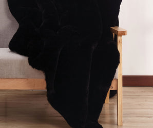 CAPARICA - Throw, Black - TW4139