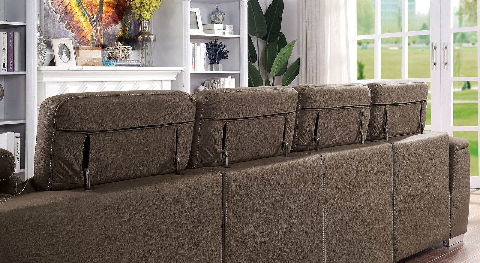 HUGO - Sectional - CM6963-SECT