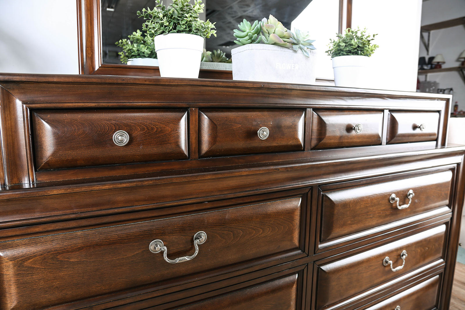 BRANDT - 4 Pc. Queen Bedroom Set - CM7302CH-Q-4PC