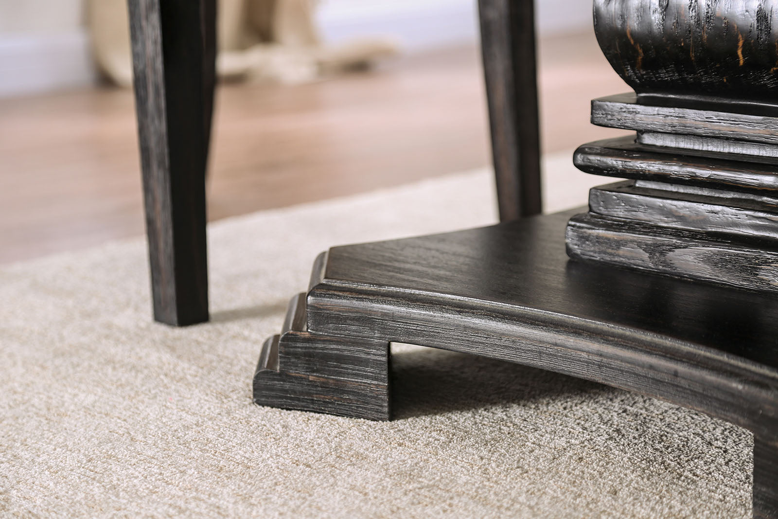 ELFREDO - Round Table - CM3755RT-TABLE