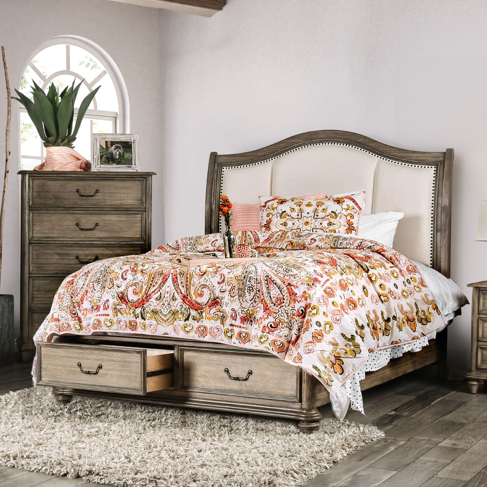 BELGRADE - Queen Bed - CM7614Q-BED