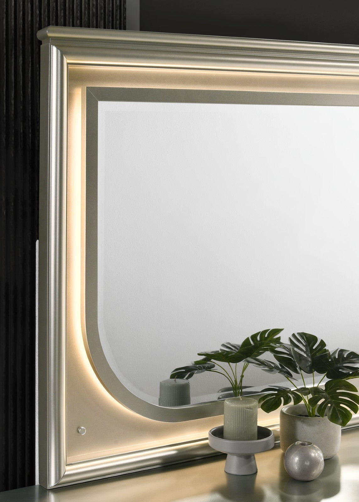SHERIDAN - Mirror w/ LED, Silver - FM72080SV-M