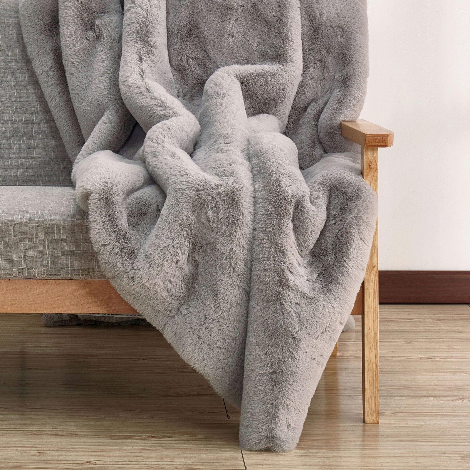 CAPARICA - Throw, Silver - TW4143