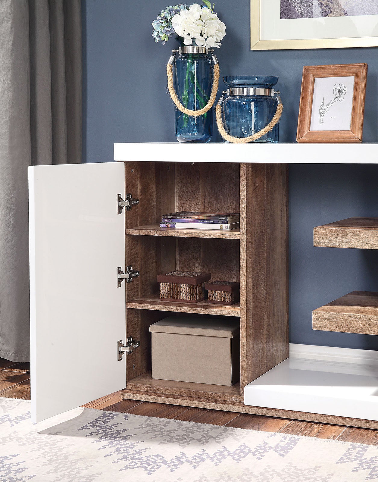 MOA - Sofa Table - FOA4495S