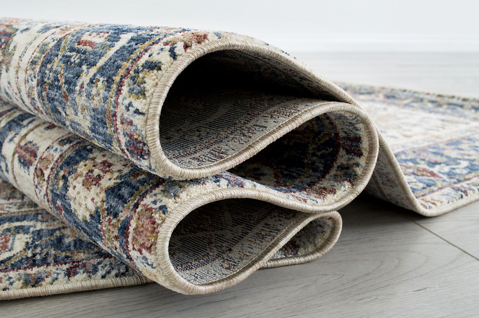 PAYAS - 5' X 7' Area Rug - RG5201