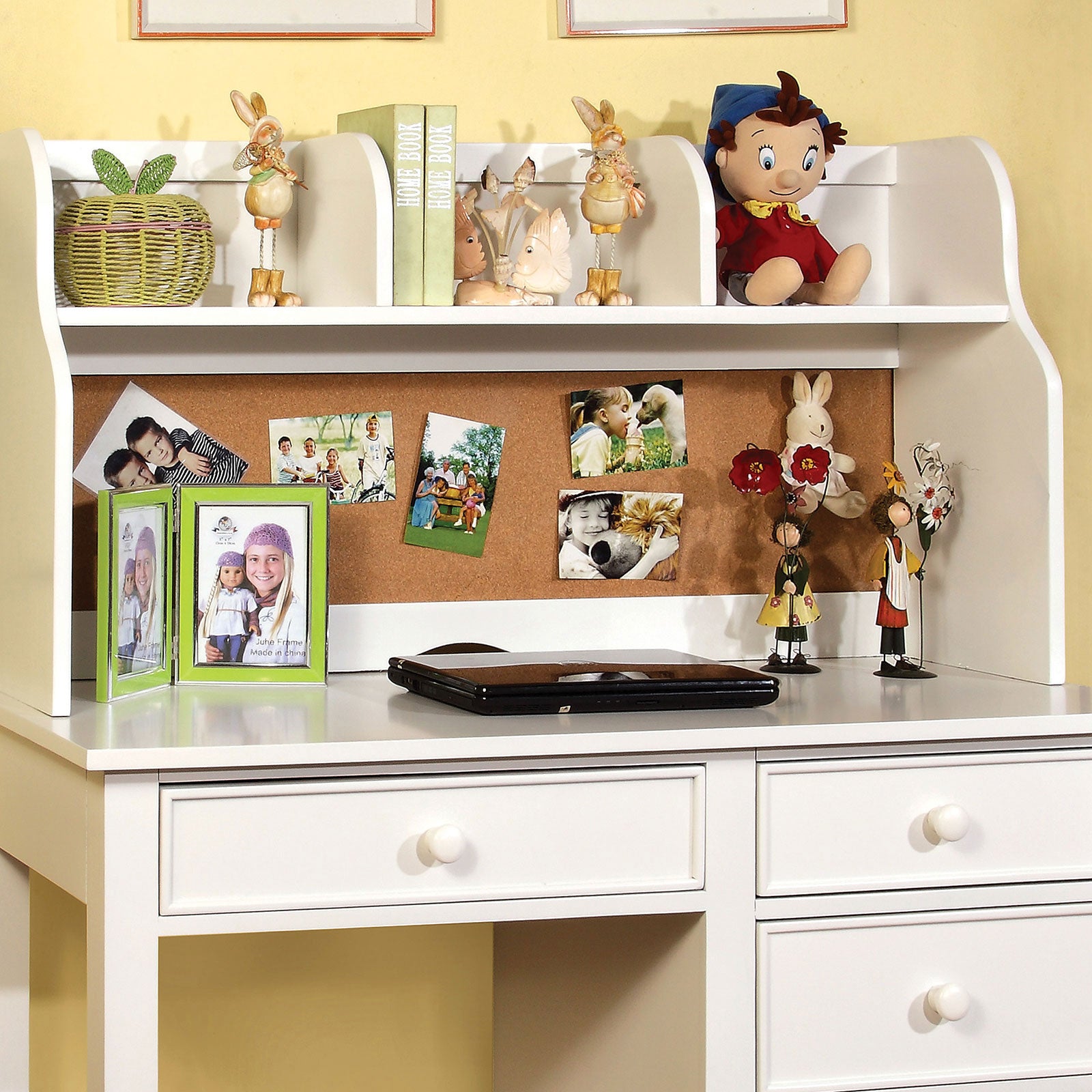 OMNUS - Hutch - CM7905WH-HC