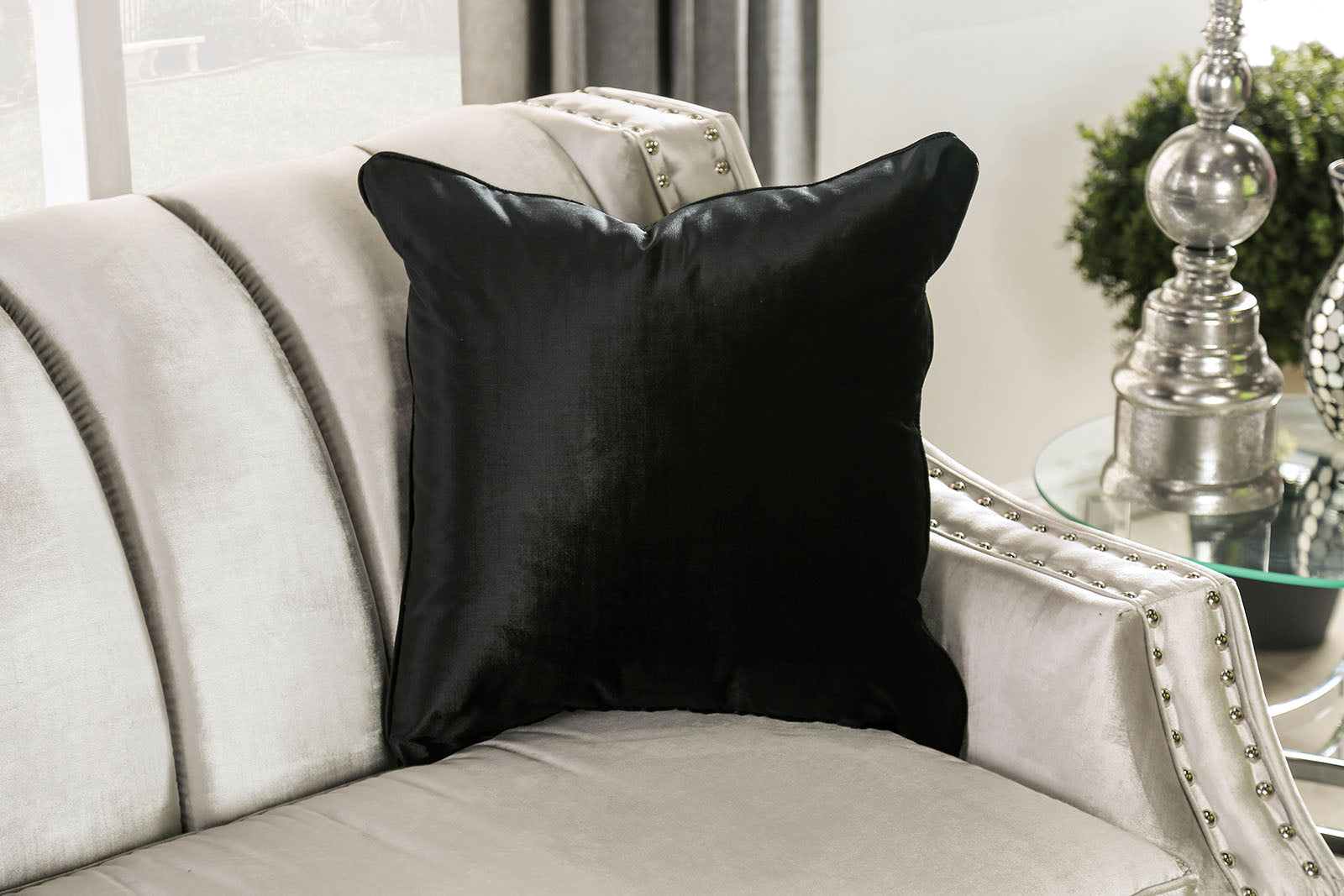 ELICIA - Loveseat - SM2686-LV
