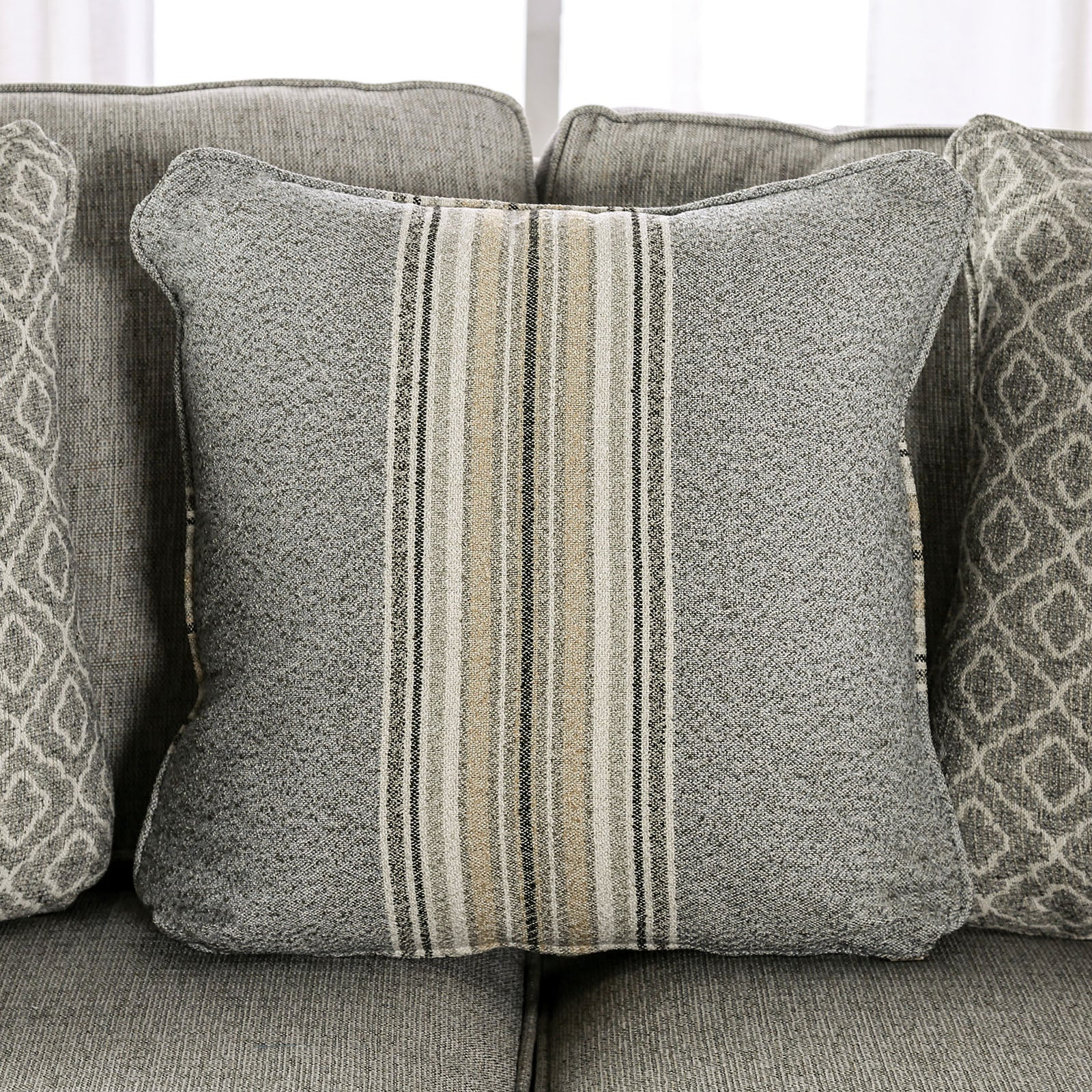 STEPHNEY - Loveseat, Gray/Gold - SM8193-LV