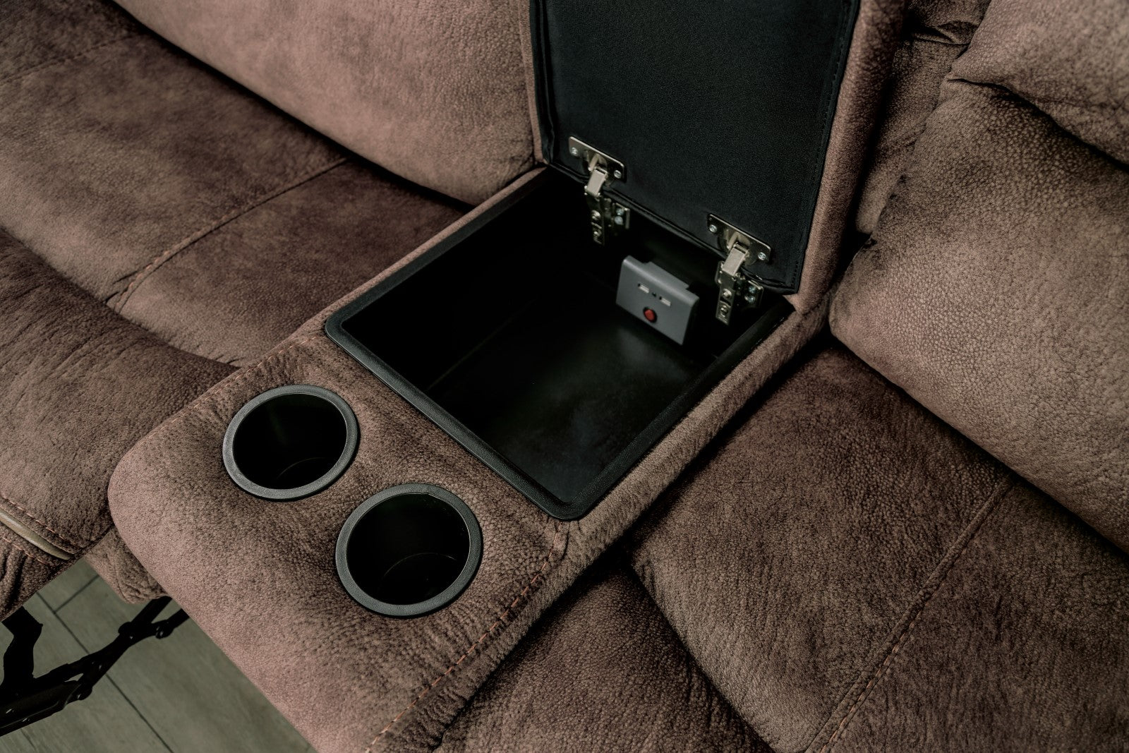 JEROMINUS - Sectional - CM9912DB-SECT
