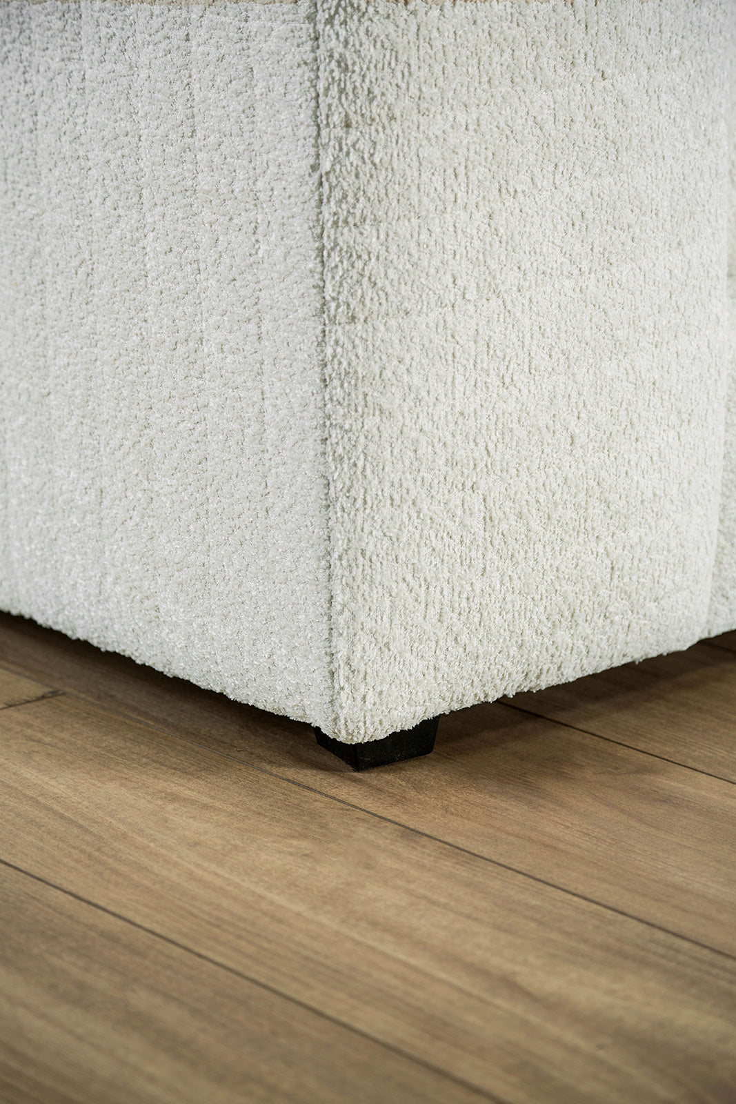 NEWBERG - Sectional, Ivory - SM5198-SECT