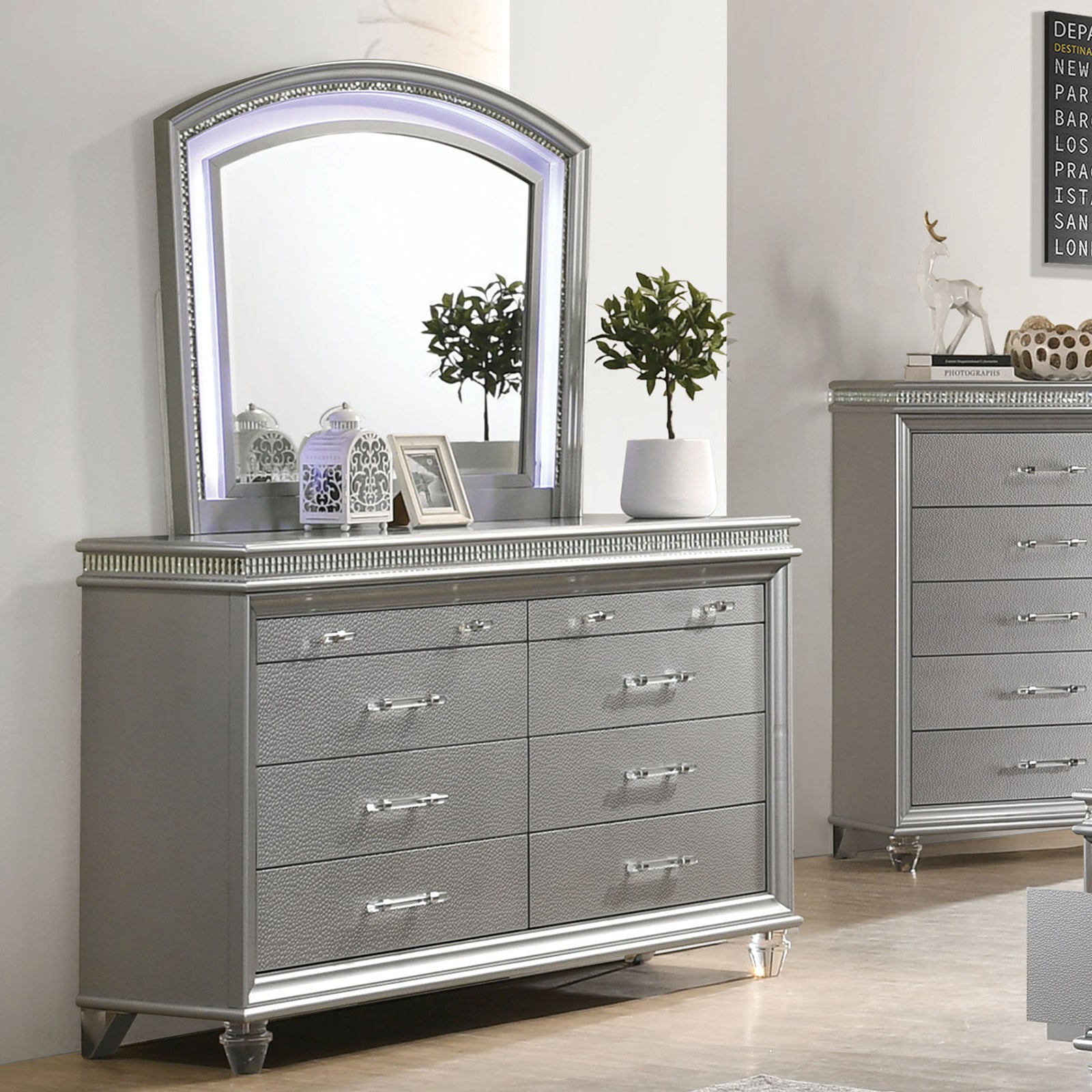MADDIE - Dresser - CM7899SV-D