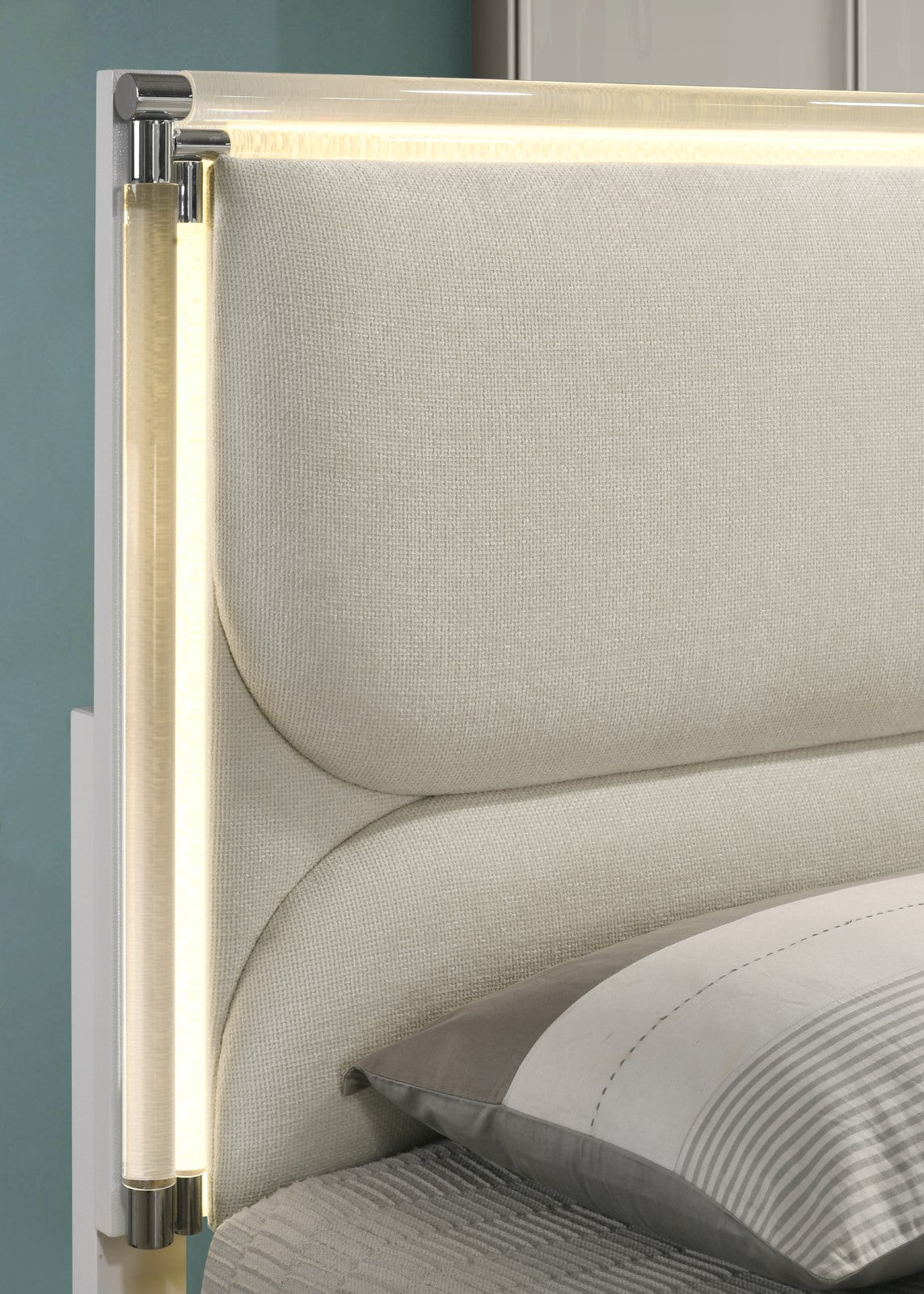 LAREINA - Full Bed w/ Trundle, Pearl White - FM72081WH-F-BED+TR