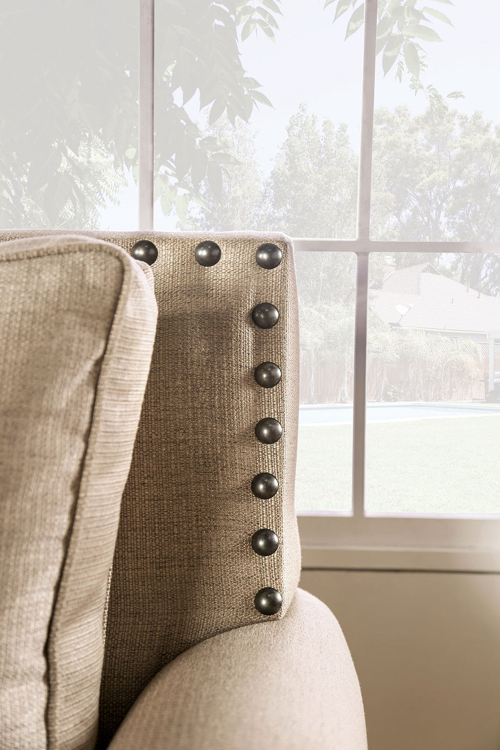 BRIANA - Loveseat - SM2676-LV