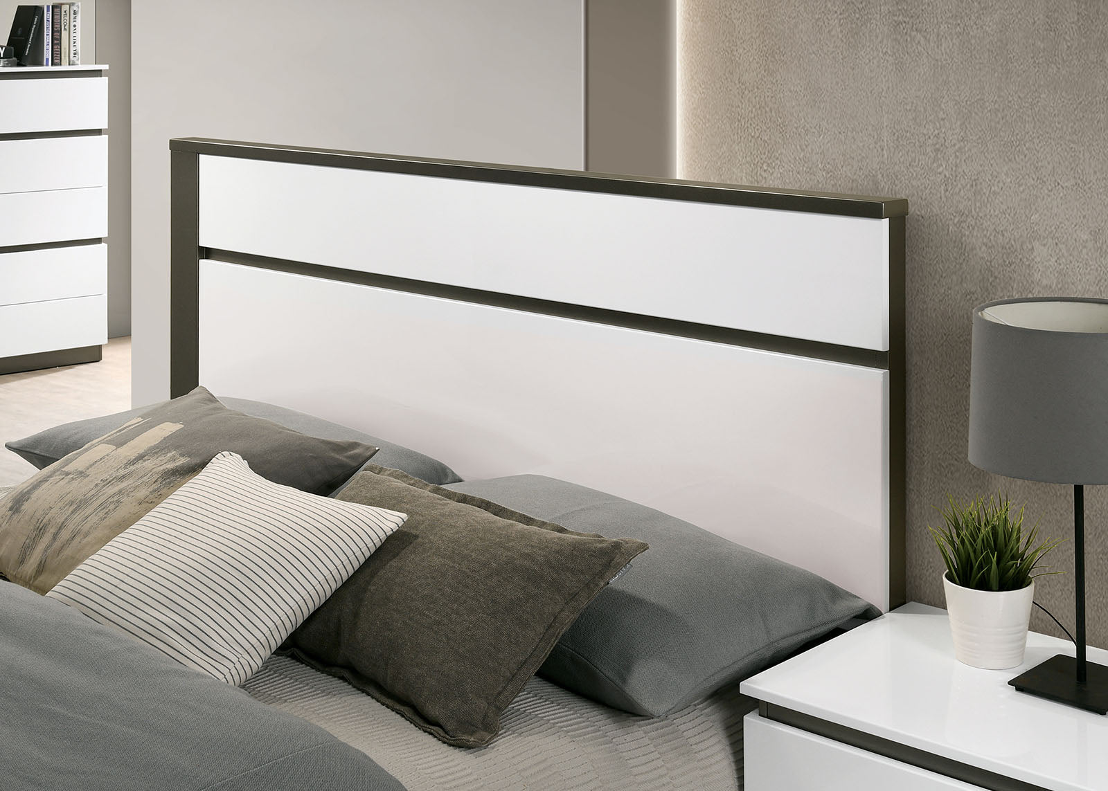 BIRSFELDEN - Bed - FOA7225