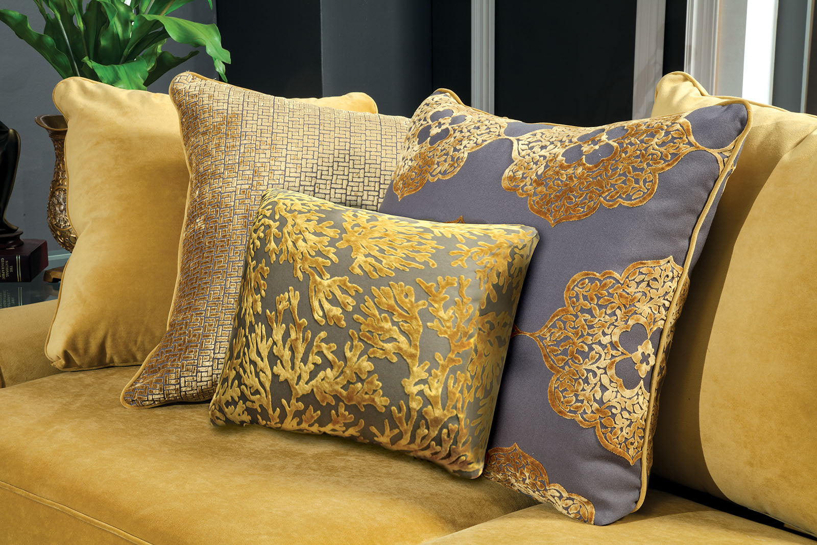 WOLVER - Chair, Gold - SM2201-CH