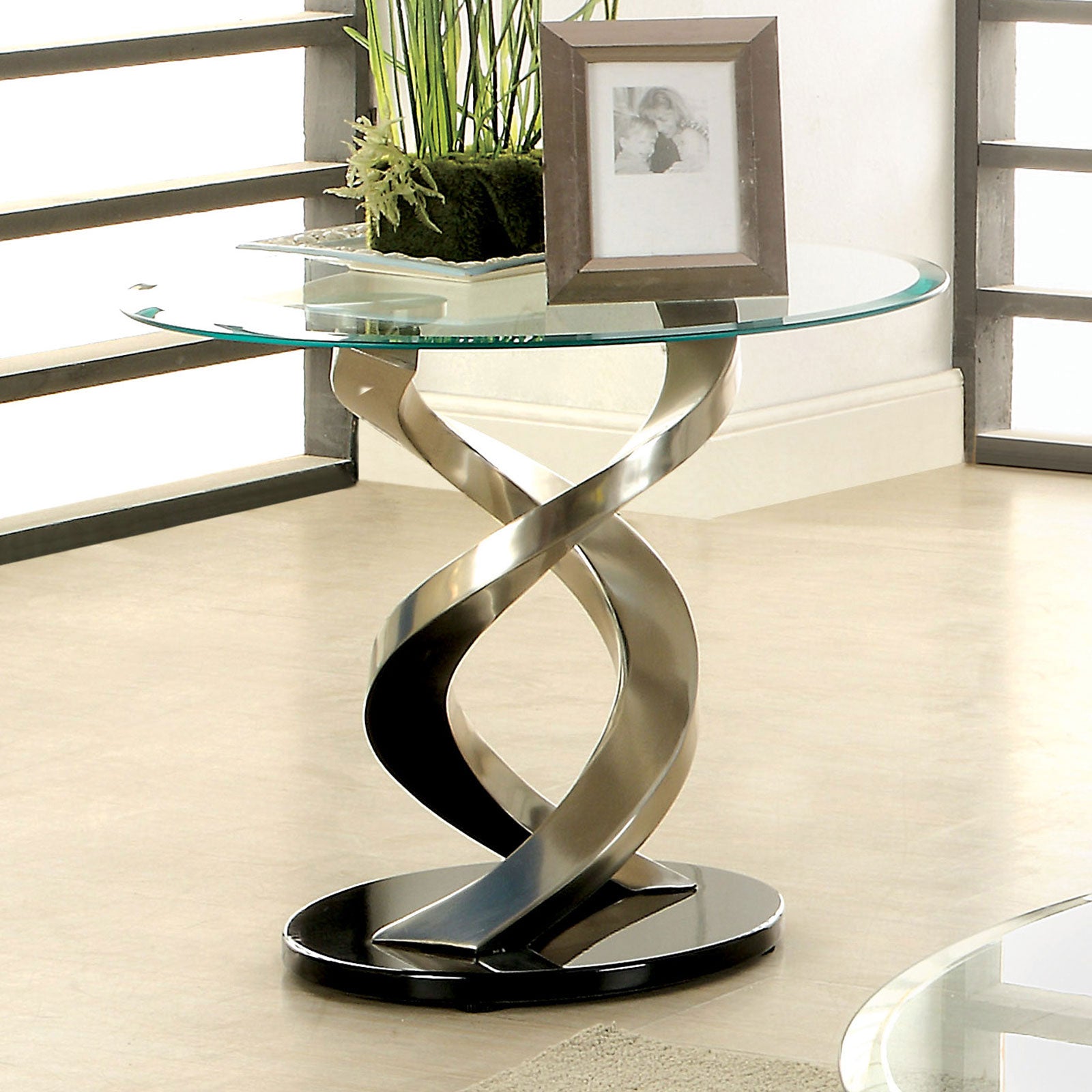NOVA - End Table - CM4729E