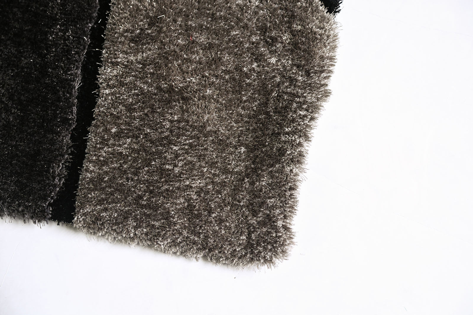 WINNIPEG - 5' X 8' Area Rug - RG4111