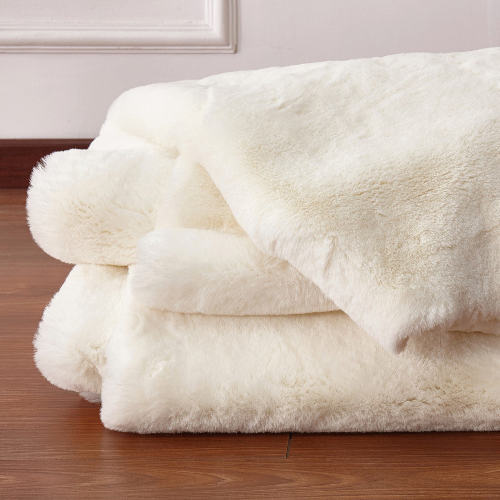 CAPARICA - Throw, Off White - TW4144