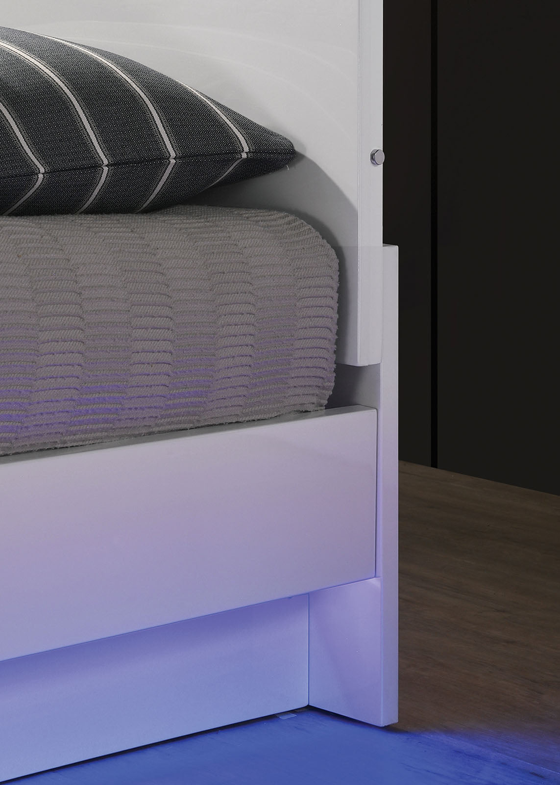 ERLACH - Bed - FOA7189
