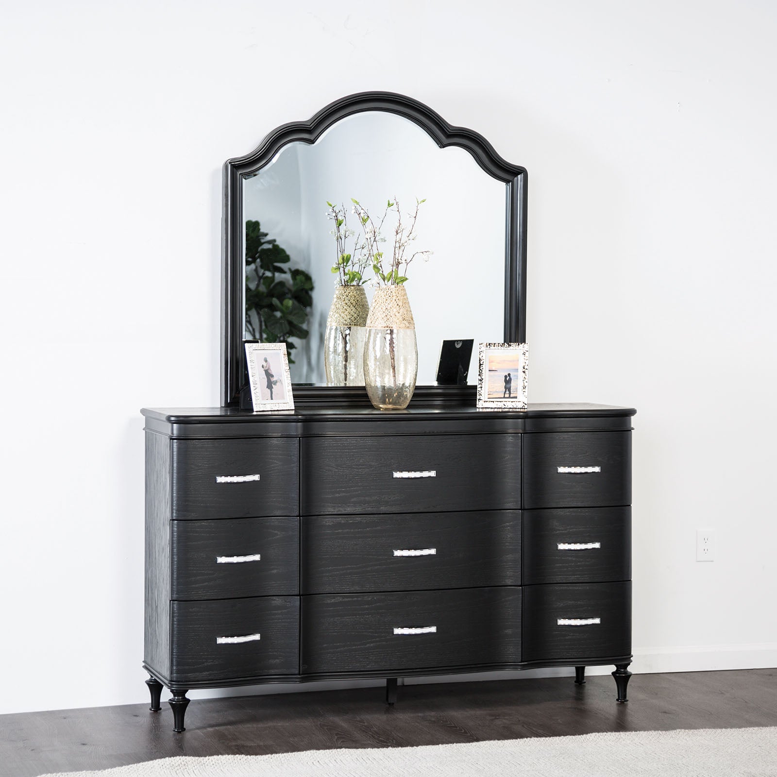 ELEANORA - 4 Pc. Queen Bedroom Set - FM7416BK-Q-4PC