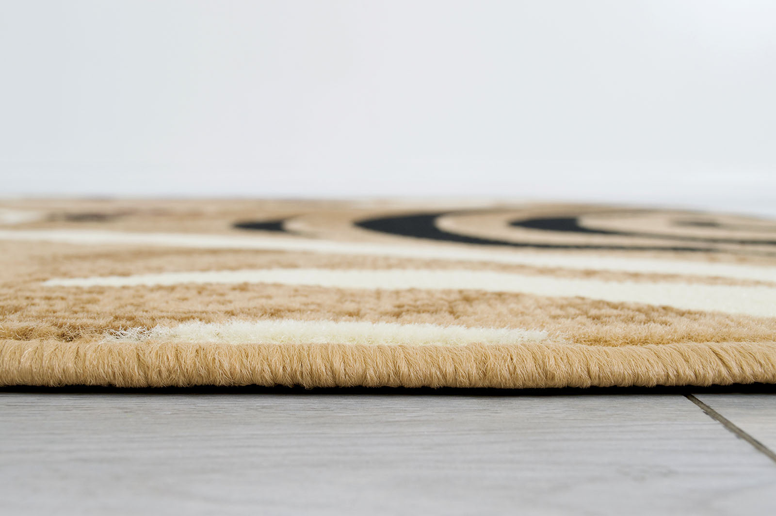 BLITAR - 5' X 7' Area Rug - RG5215