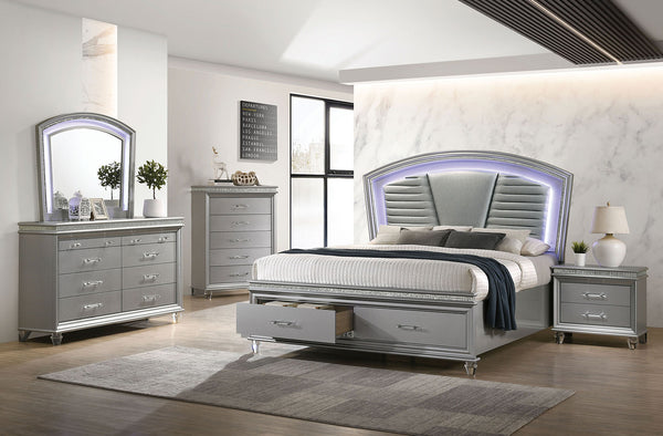 MADDIE - E.King Bed - CM7899SV-EK-BED