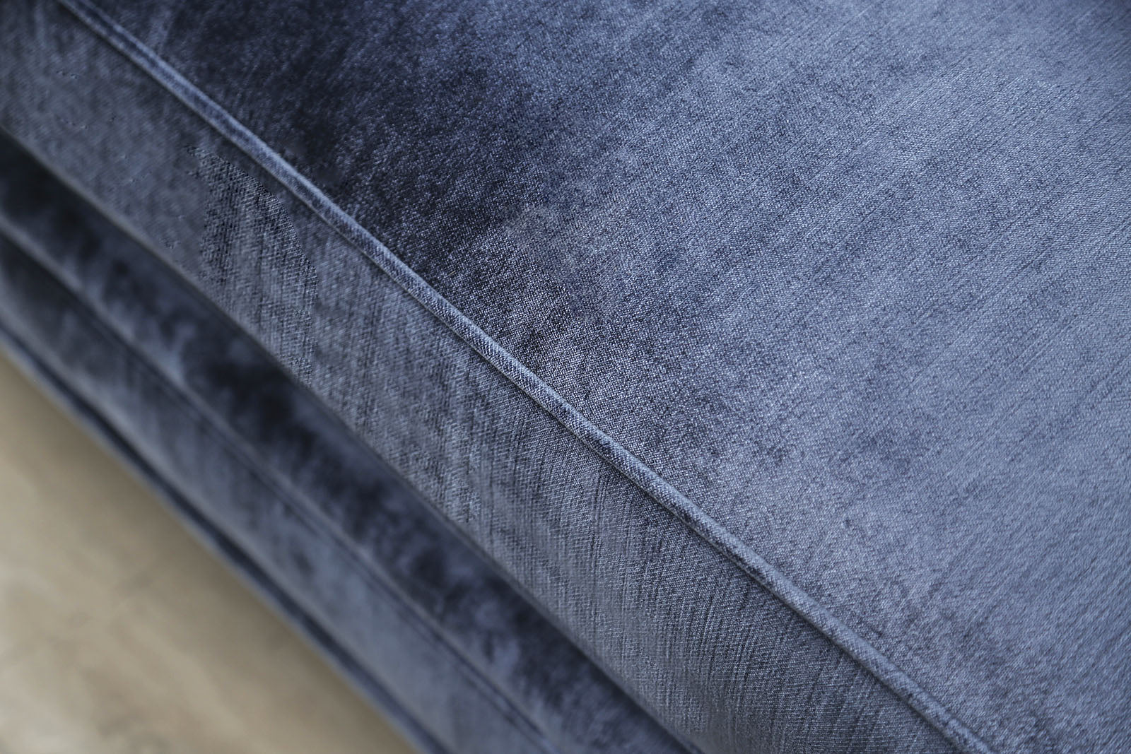JODIE - Loveseat - SM2687-LV