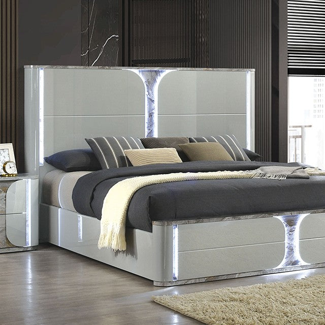 CLEBURNE - 4 Pc. Queen Bedroom Set - FM72011LG-Q-4PC