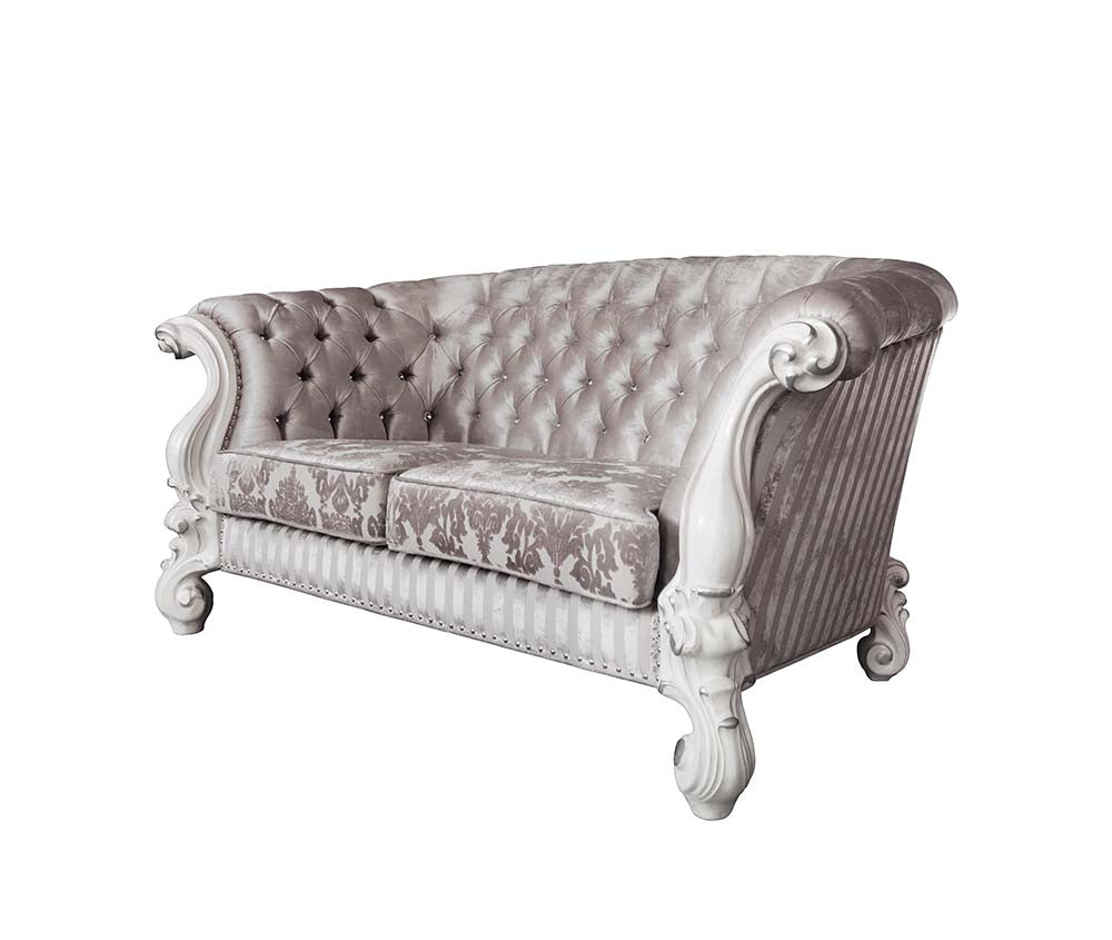 Versailles - Loveseat W/5 Pillows - LV01395